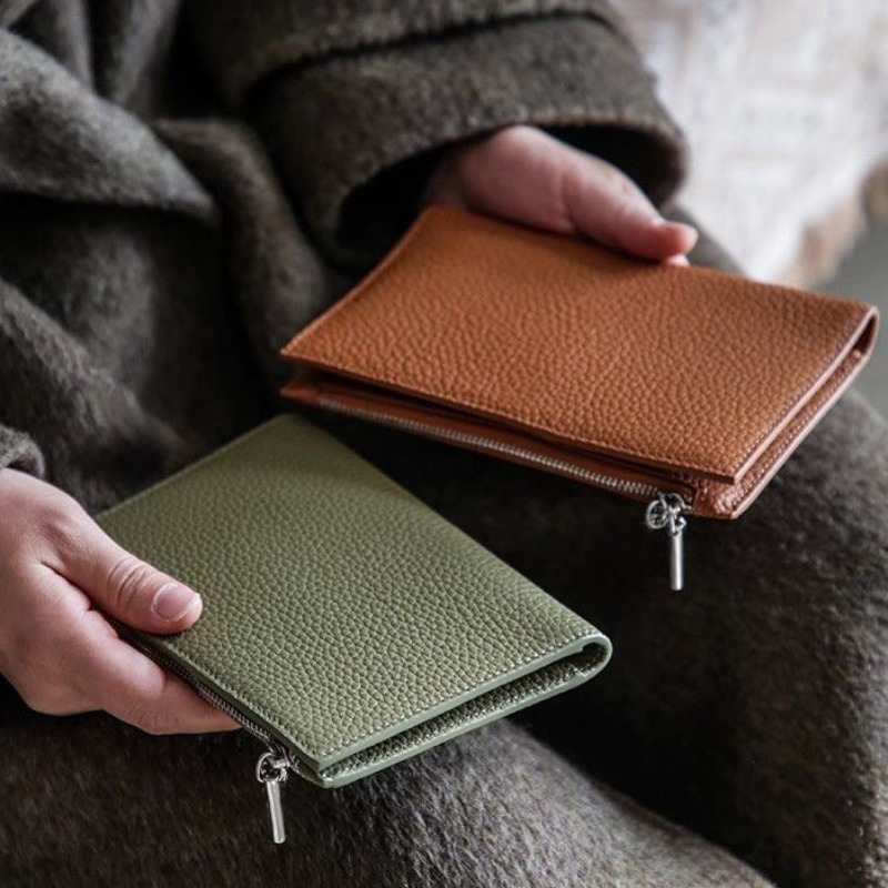 Leather Passport Holder Covers - огляд і ціна Men'S Accessories Case