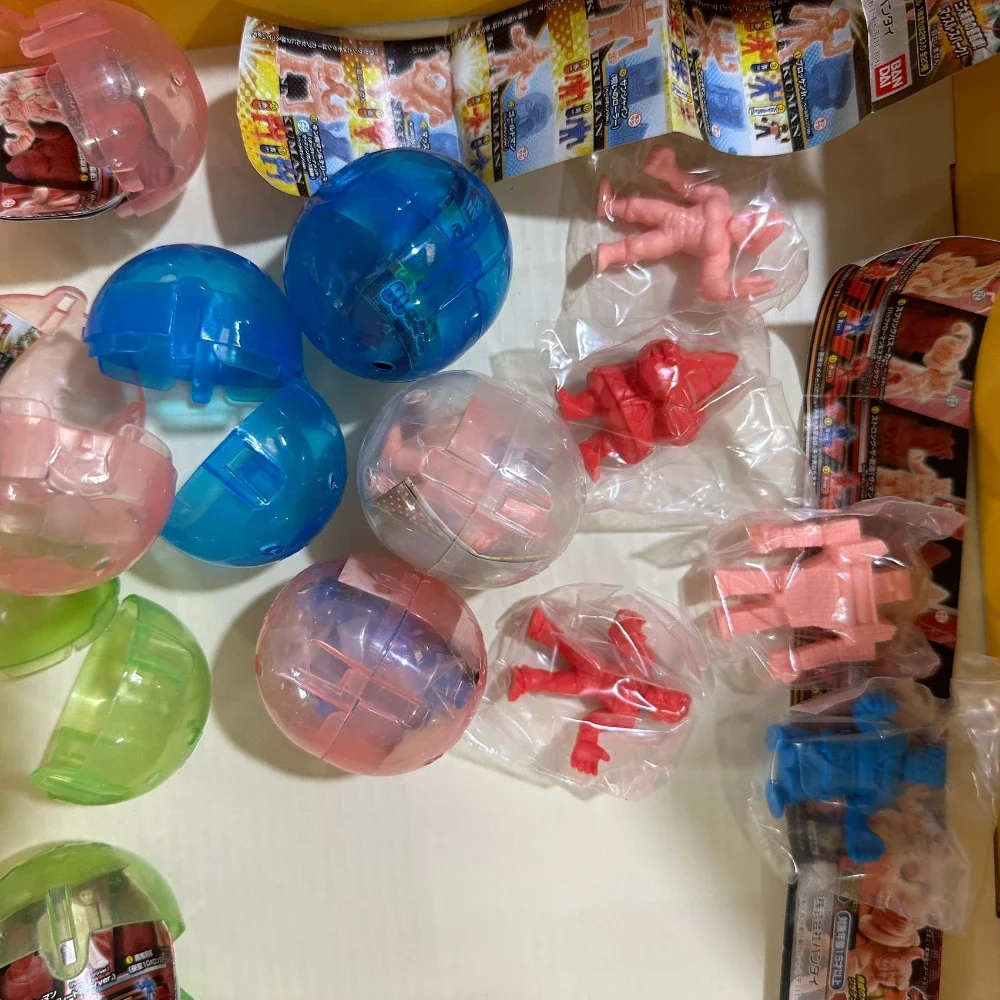 Gacha Capsule Toys Japan Anime - огляд і ціна Men Accessories Collection