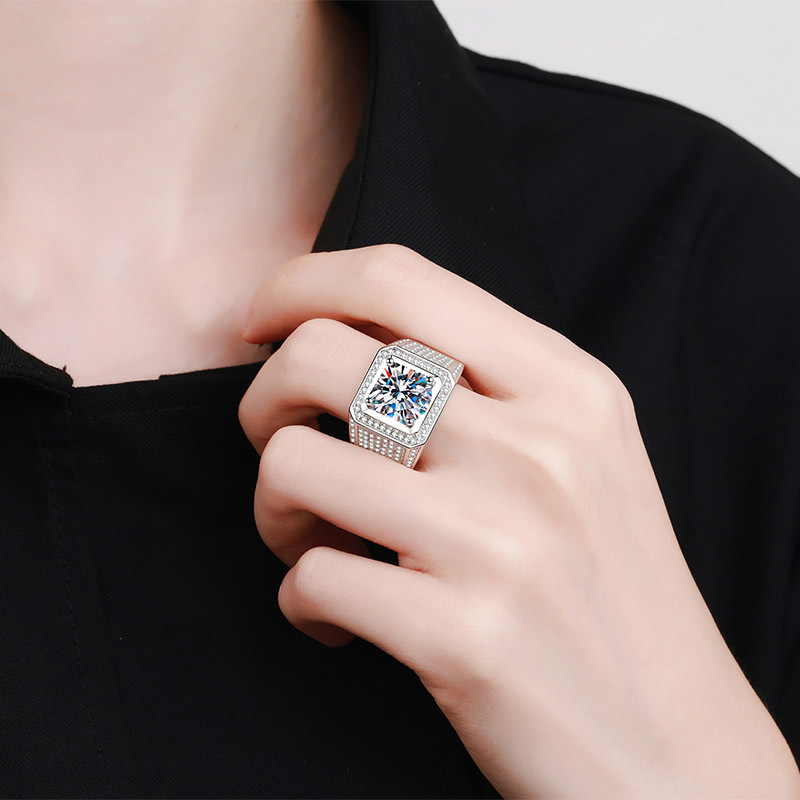 D‑Color VVS1 5CT Square Moissa - огляд і ціна Signet Ring Men